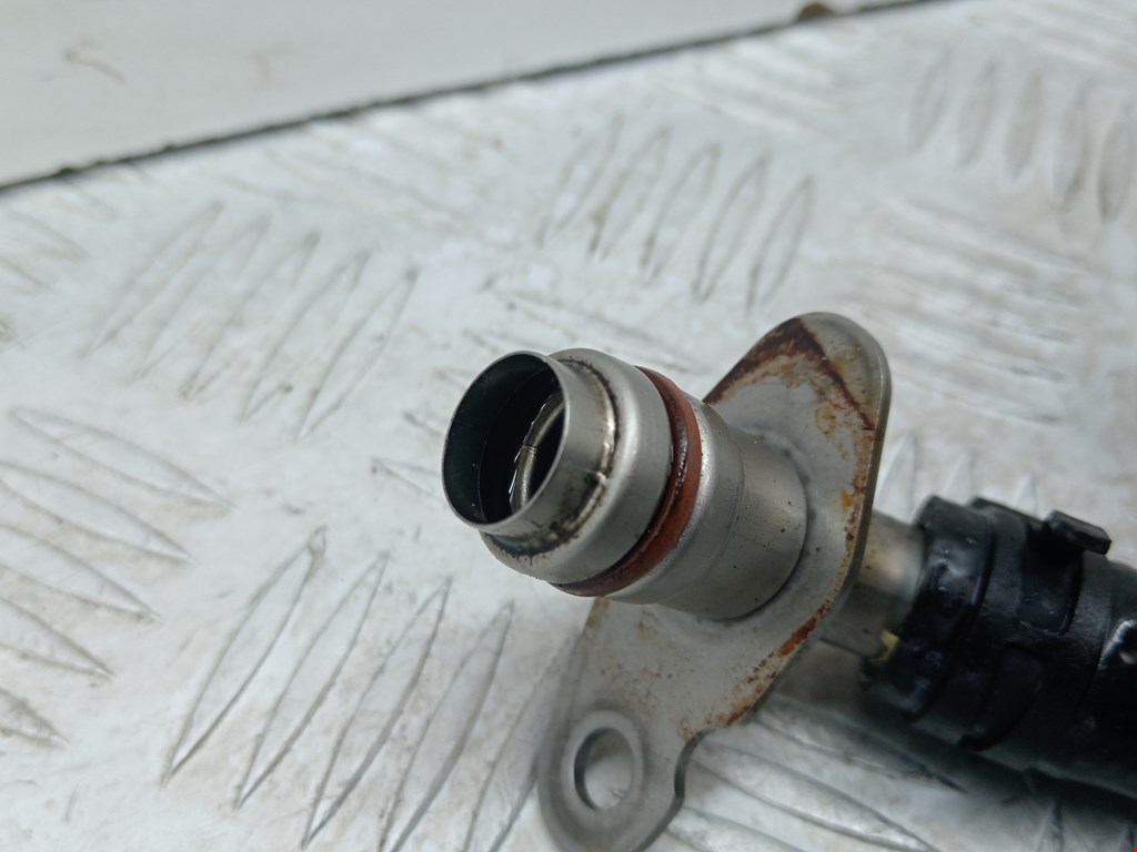 Трубка нагнетателя NISSAN Note E11 2005-2014