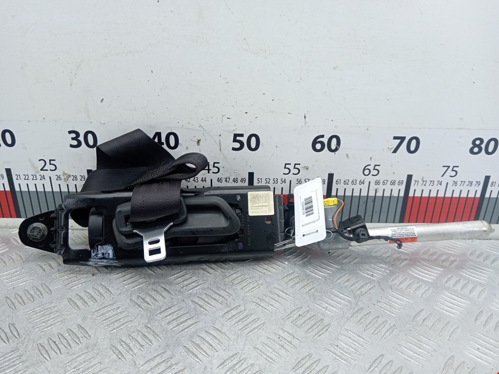 Ремень безопасности передний правый VOLVO C30 2006-2013