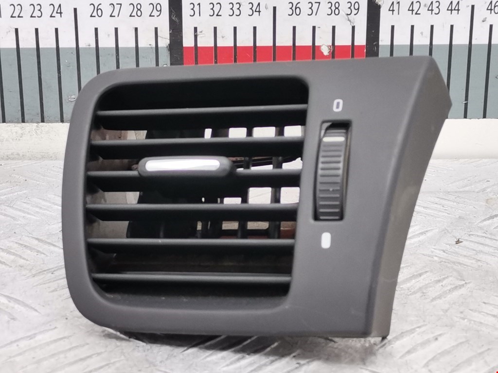 Дефлектор воздушный SUBARU Legacy 2003-2009