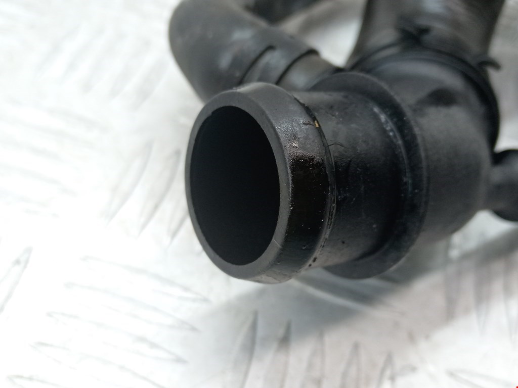 Патрубок SKODA Octavia A4 1U- 1997-2010