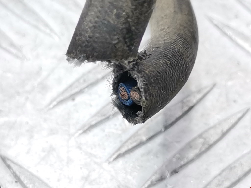 Вентилятор радиатора основного MITSUBISHI Space Wagon N8,N9 1998-2004