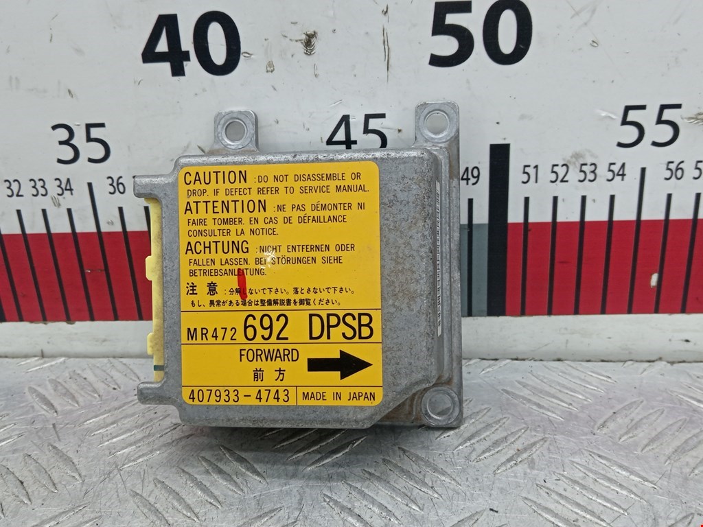 Блок управления AIR BAG MITSUBISHI Space Wagon N8,N9 1998-2004