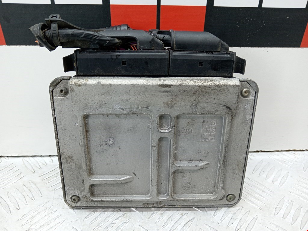 Блок управления двигателя (ЭБУ) SKODA Fabia MK1 1999-2006