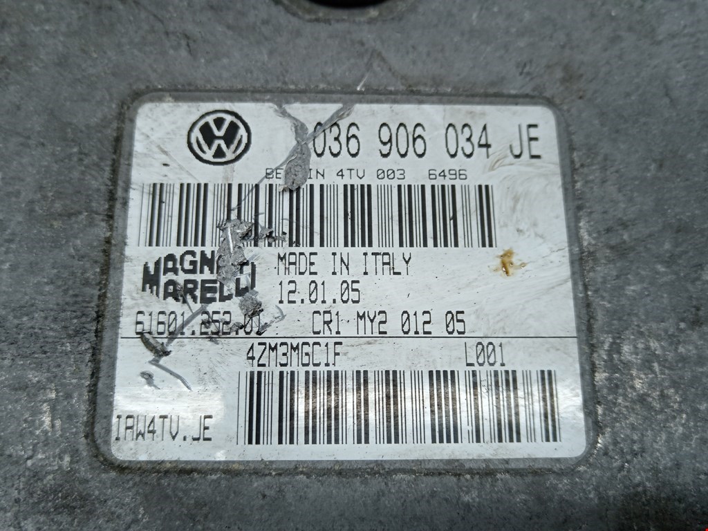 Блок управления двигателя (ЭБУ) SKODA Fabia MK1 1999-2006