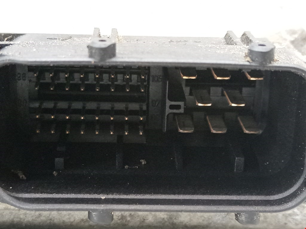 Блок управления двигателя (ЭБУ) SKODA Fabia MK1 1999-2006