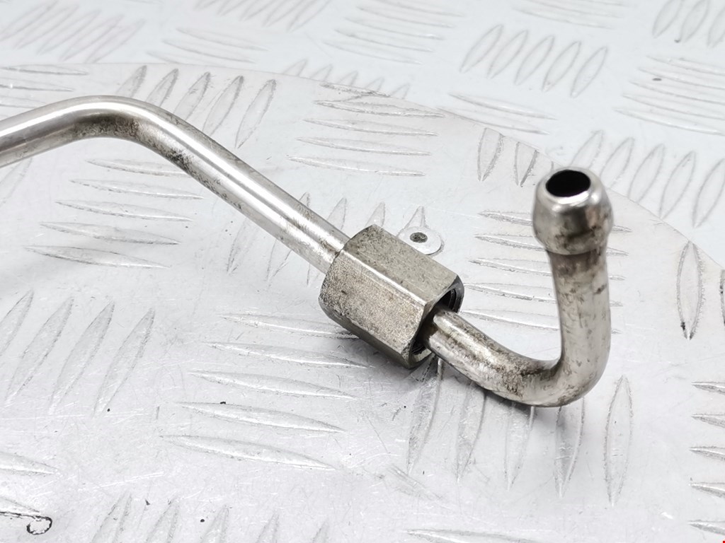 Трубка нагнетателя AUDI A3 8P 2003-2013