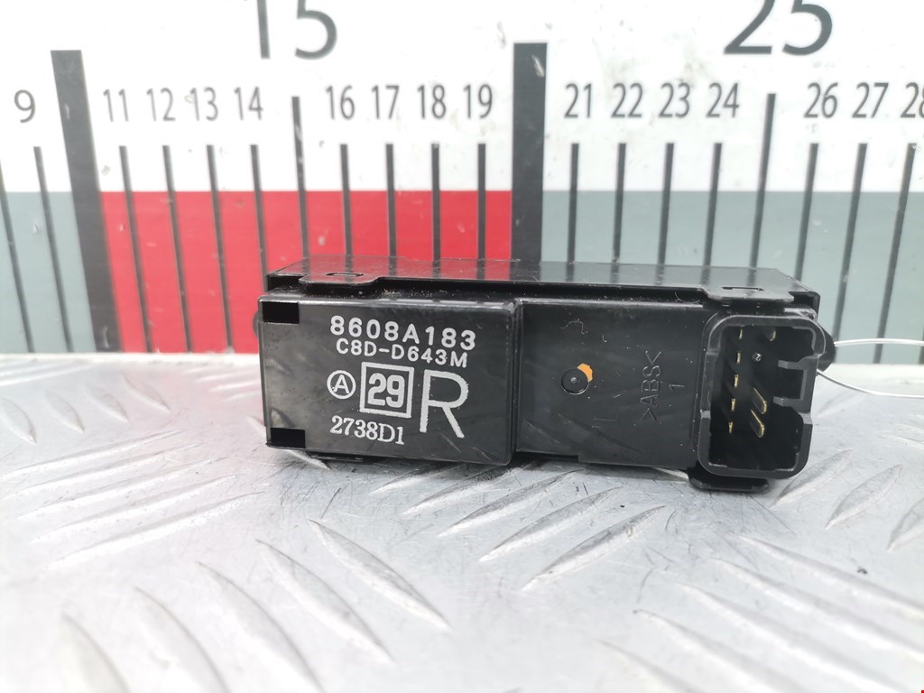 Кнопка стеклоподъемника PEUGEOT 4007 2007-2012