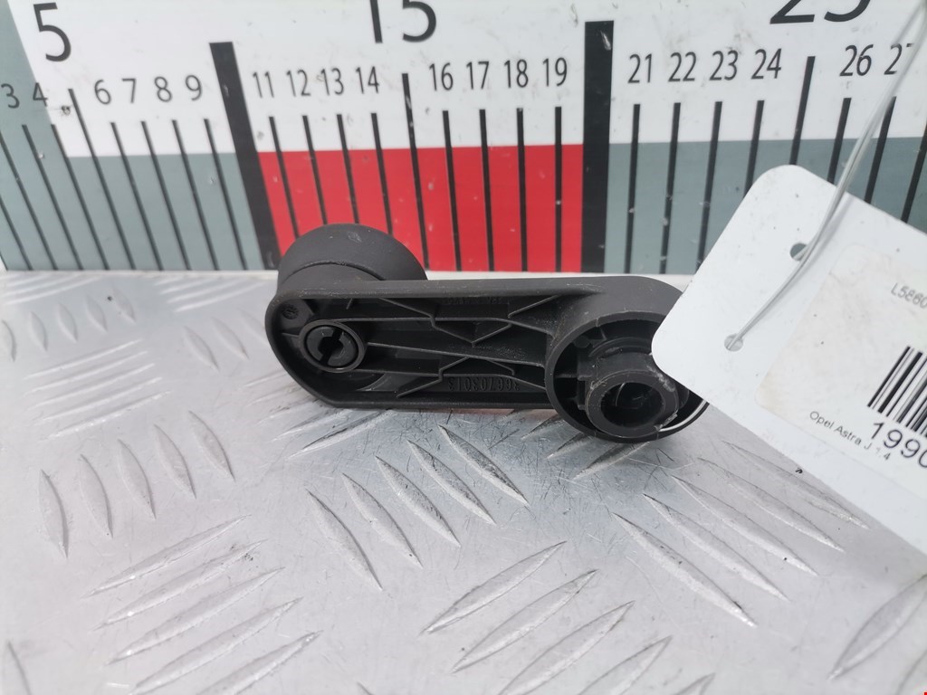 Ручка стеклоподъемника OPEL Astra J 2009-2017