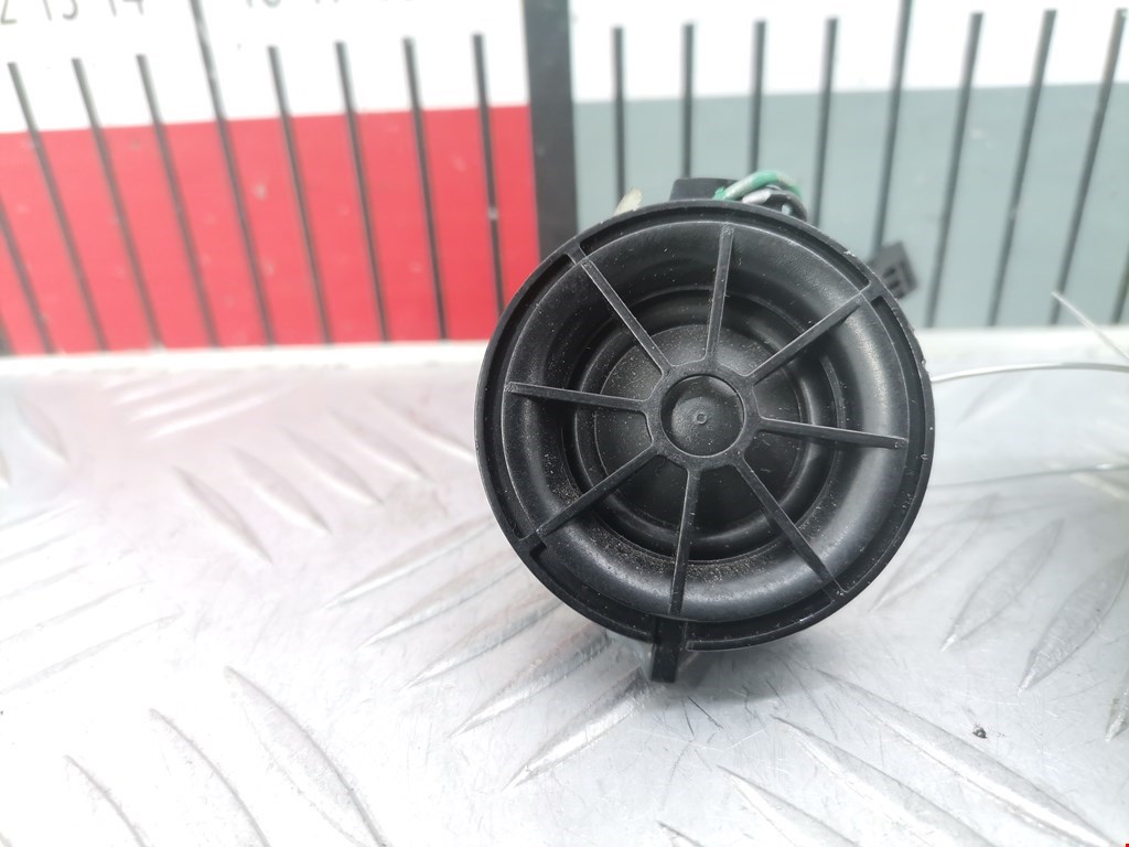 Динамик LAND ROVER Discovery III 2005-2009