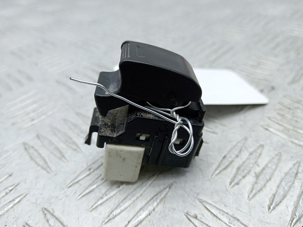 Кнопка стеклоподъемника TOYOTA Yaris Verso 1999-2006