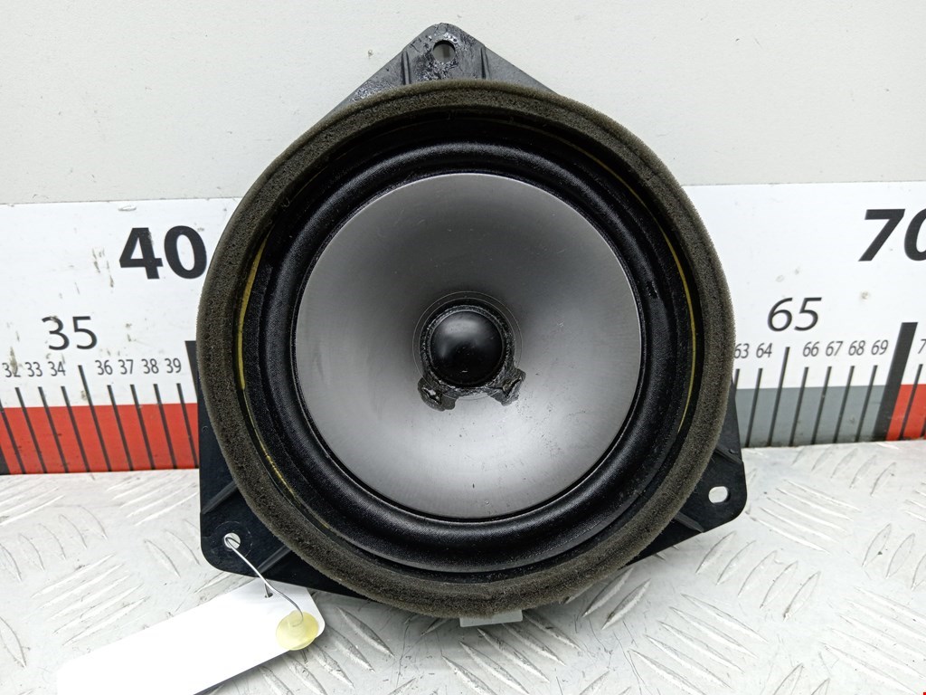Динамик TOYOTA Yaris Verso 1999-2006