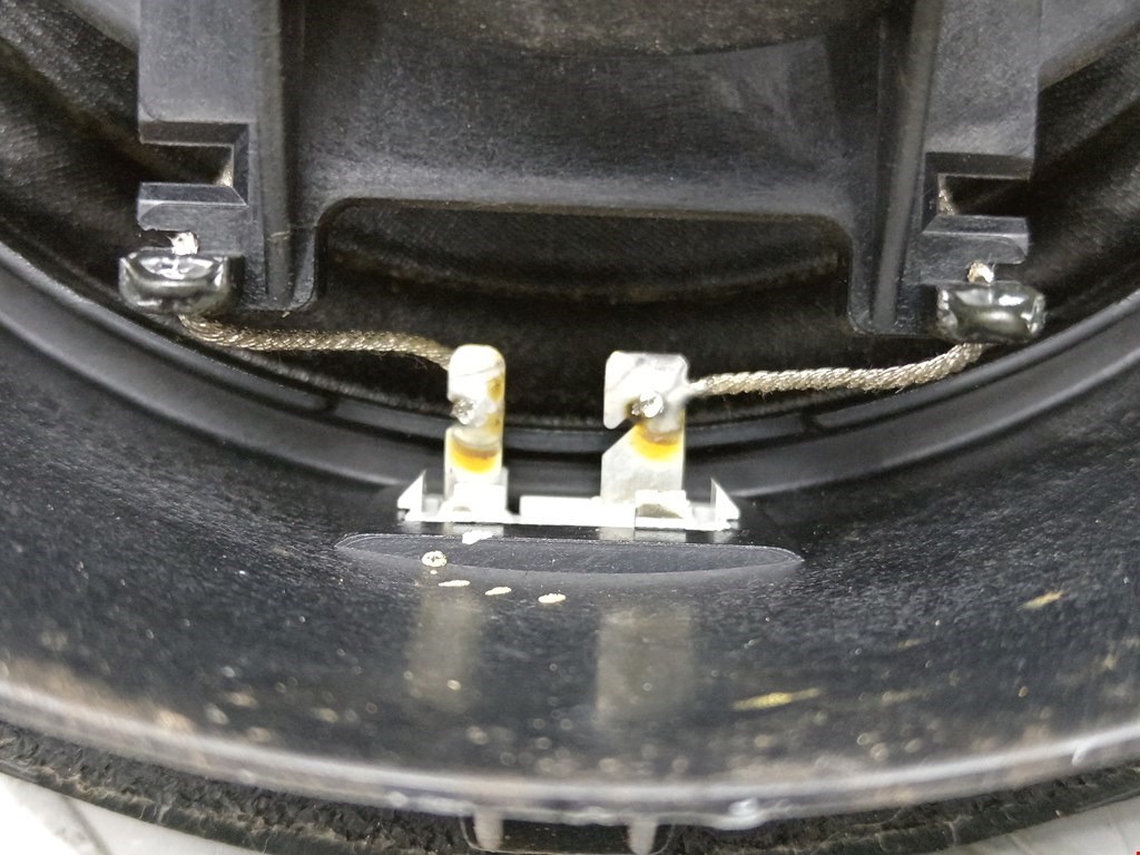 Динамик TOYOTA Yaris Verso 1999-2006