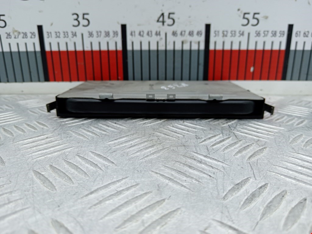 Подстаканник VOLKSWAGEN Golf IV 1997-2003