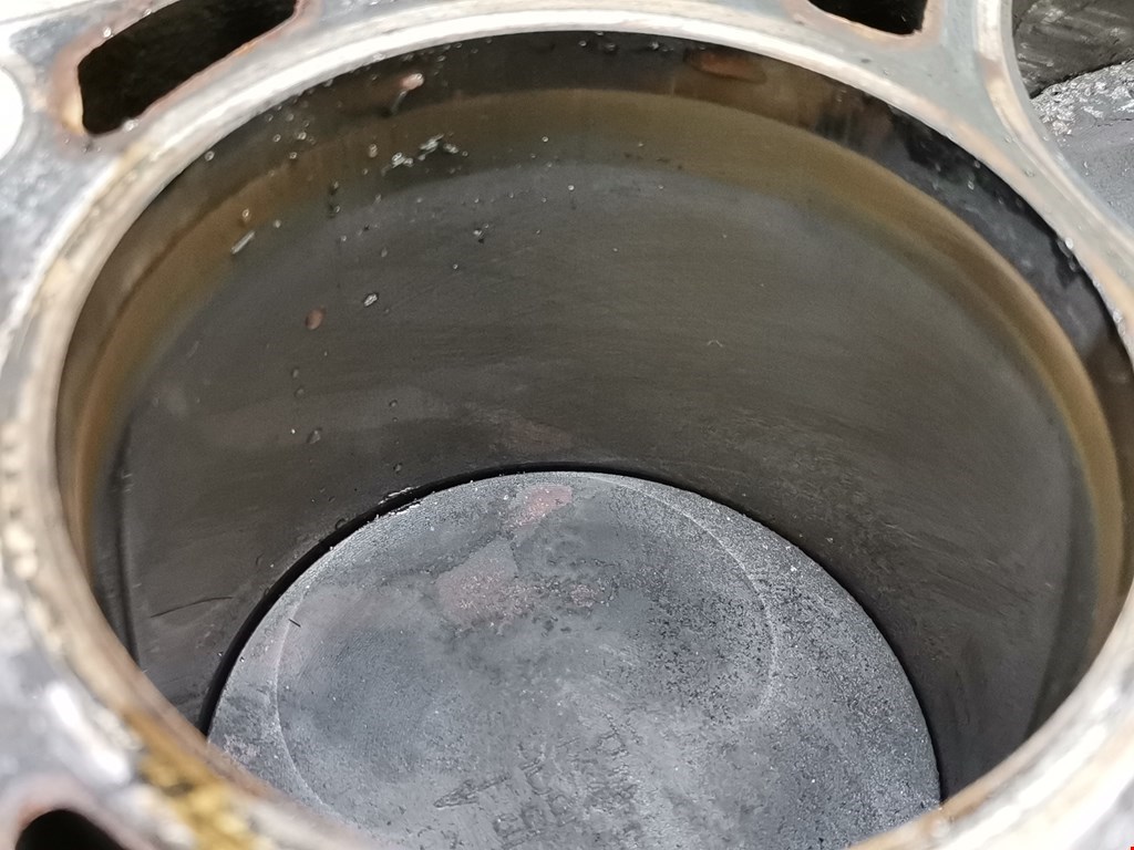 Блок цилиндров PEUGEOT 307 2001-2008