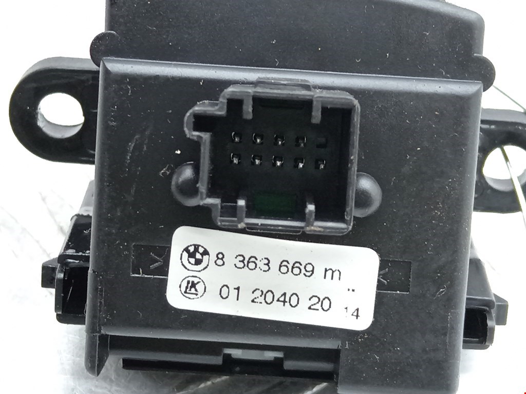 Переключатель стеклоочистителя BMW X3 E83 2003-2010