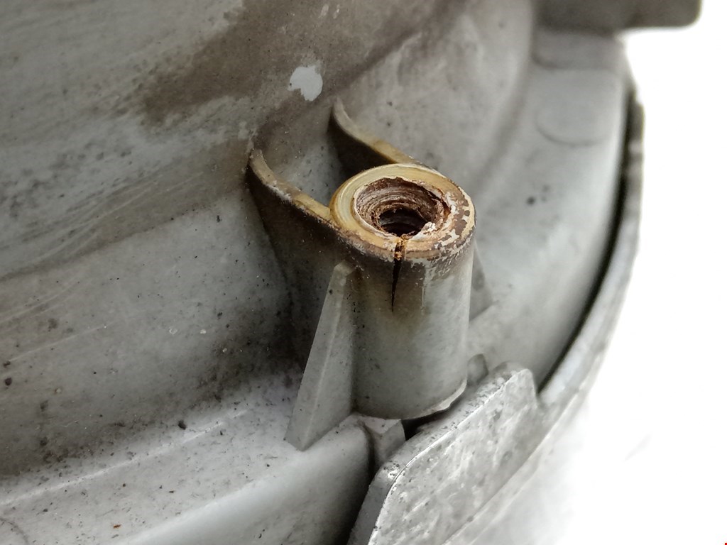 Фара противотуманная левая (ПТФ) HYUNDAI Santa Fe SM/ Classic 2000-2012