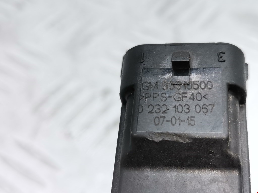 Датчик положения распредвала OPEL Corsa D 2006-2014