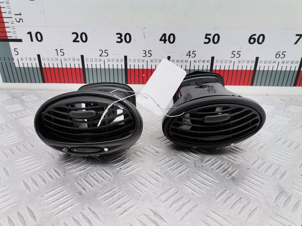 Дефлектор воздушный FORD Focus I 1998-2005