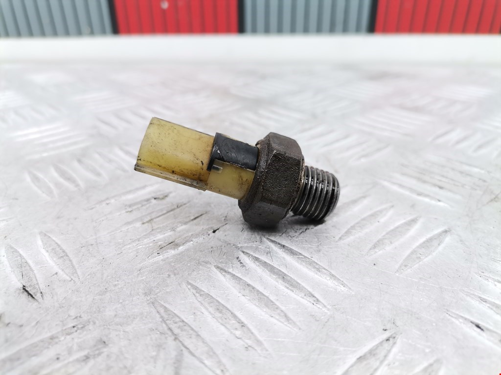 Датчик давления масла RENAULT Master 2010-н.в.