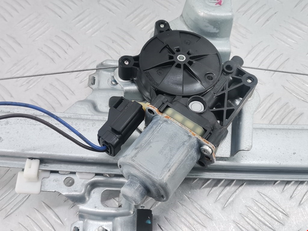 Стеклоподъемник задний правый CHEVROLET Equinox 2009-2017