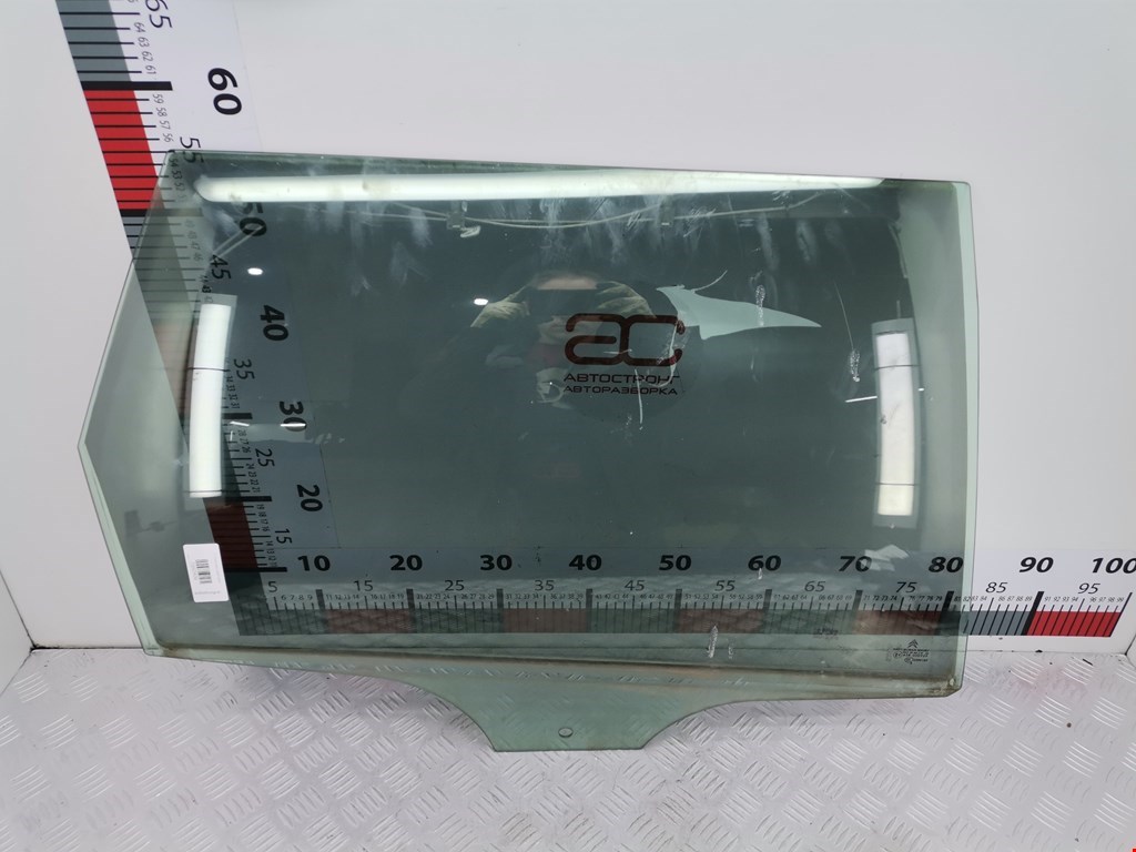 Стекло двери заднее правое CITROEN C5 I 2001-2008