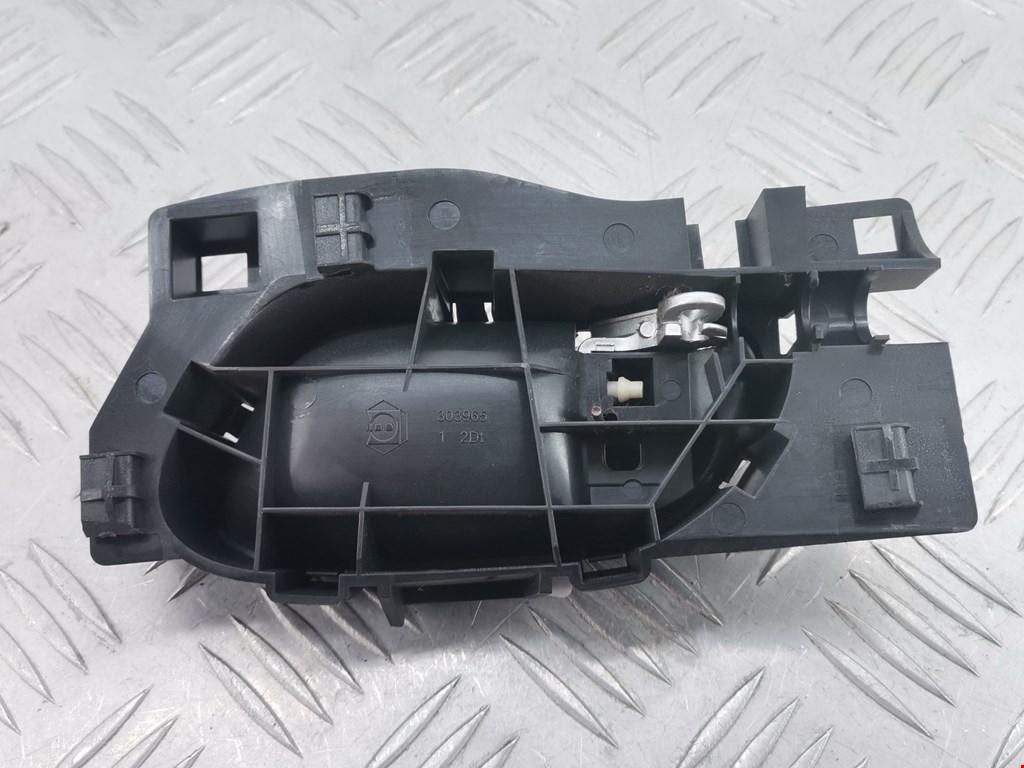 Ручка дверная задняя внутренняя правая PEUGEOT 207 2006-2015