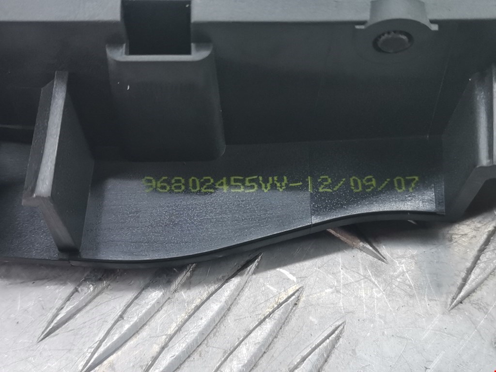 Ручка дверная задняя внутренняя правая PEUGEOT 207 2006-2015