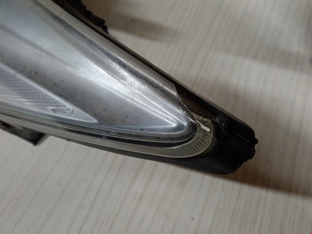 Фара левая TOYOTA Prius III XW30 2009-2015