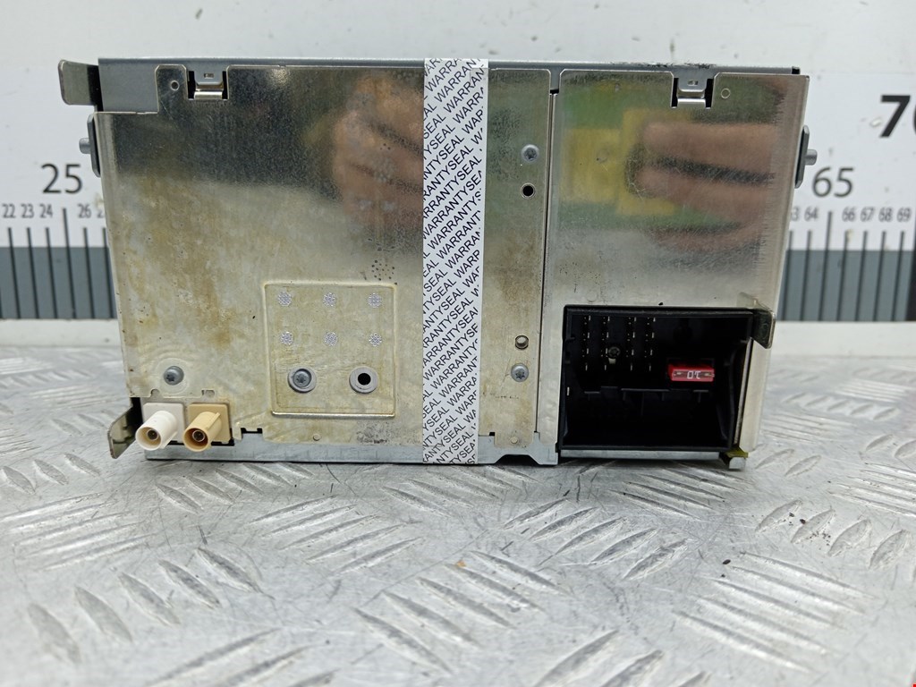 Магнитола VOLKSWAGEN Touran 2003-2010