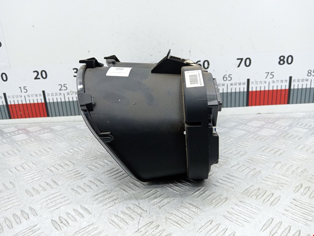 Панель приборов (щиток) TOYOTA Auris E150 2006-2012