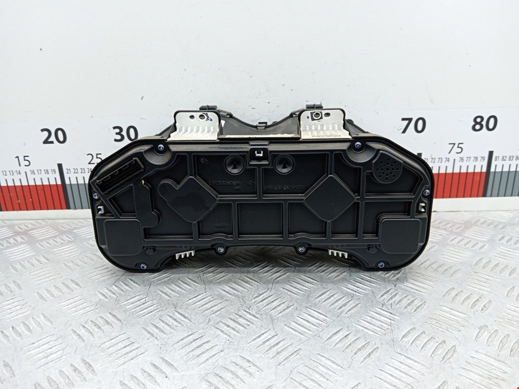 Панель приборов (щиток) TOYOTA Auris E150 2006-2012