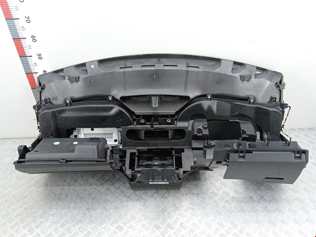 Торпедо VOLKSWAGEN Touran 2003-2010