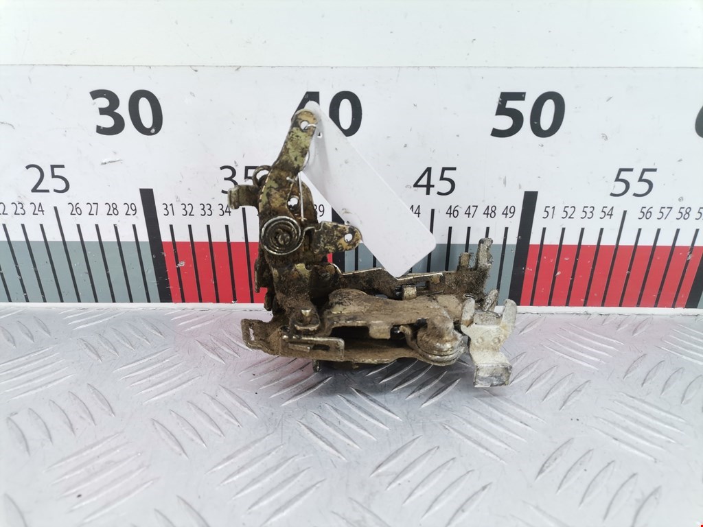 Замок двери передней правой VOLKSWAGEN LT 1975-1996