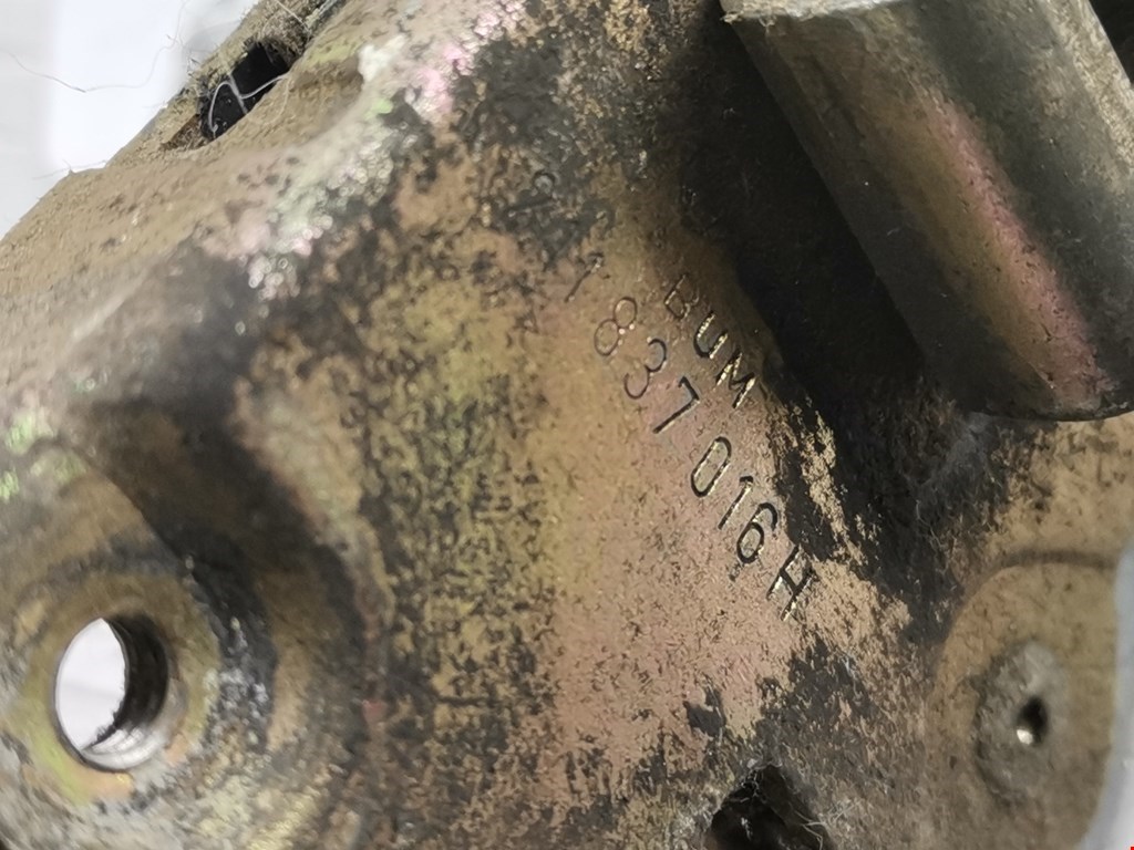 Замок двери передней правой VOLKSWAGEN LT 1975-1996