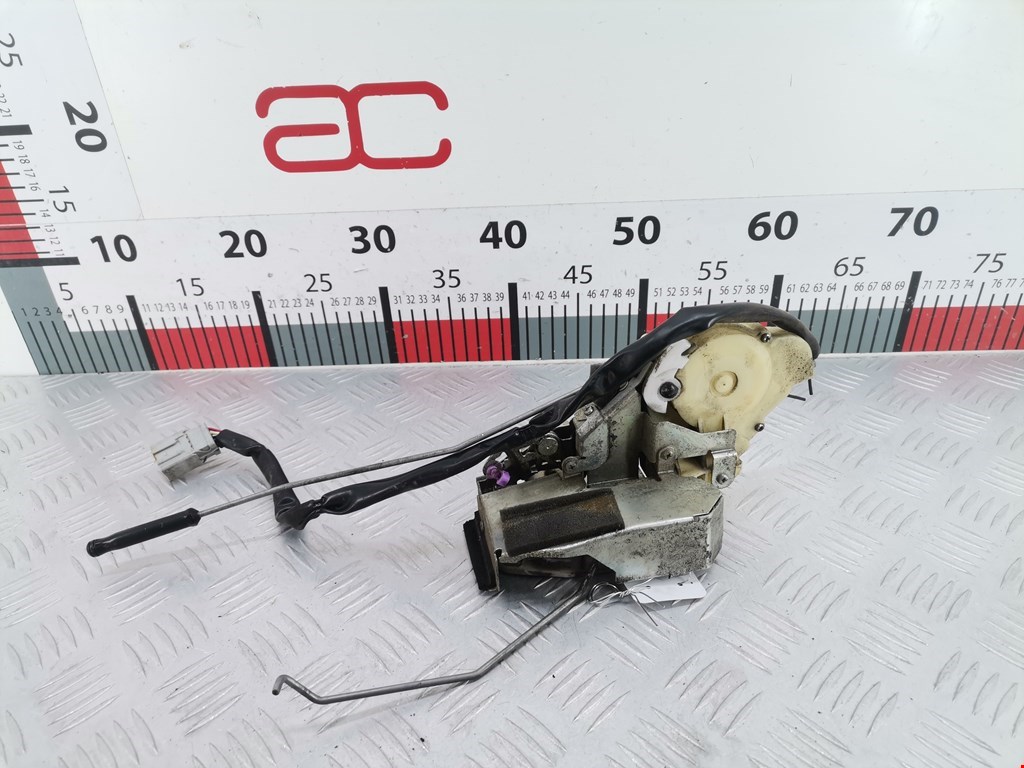 Замок двери передней правой Honda Jazz 1 (2001-2008)