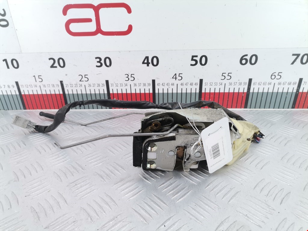 Замок двери передней правой HONDA Jazz 2001-2008