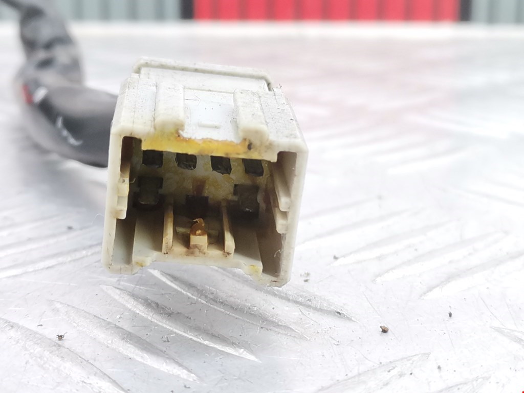 Замок двери передней правой HONDA Jazz 2001-2008