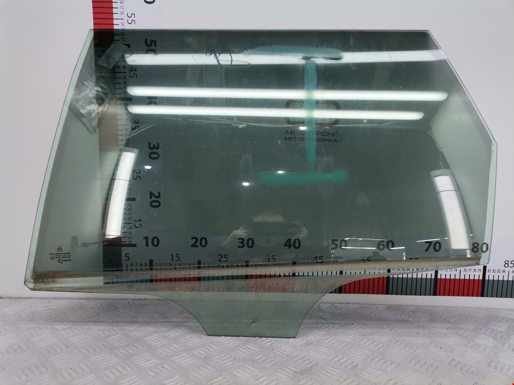 Стекло двери заднее левое CITROEN C5 I 2001-2008