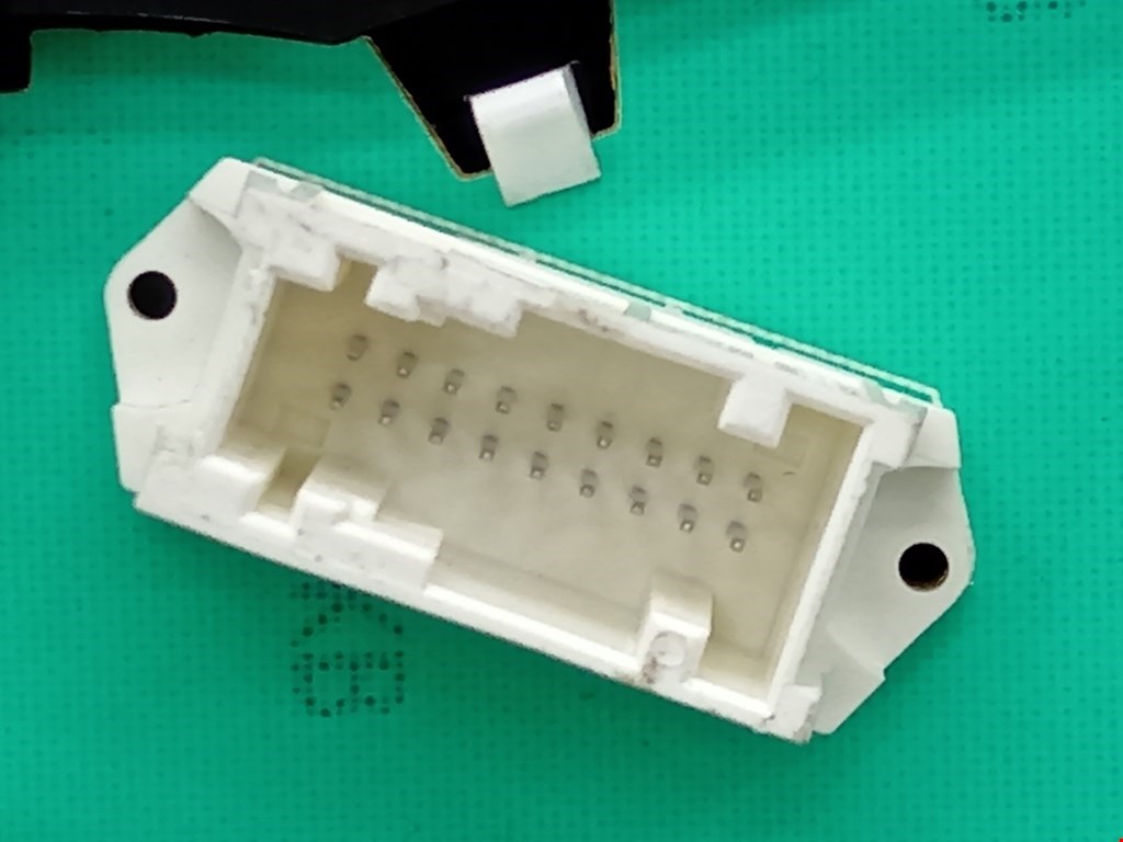 Панель приборов (щиток) PEUGEOT 207 2006-2015