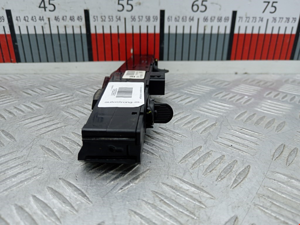 Кнопка аварийной сигнализации (аварийки) OPEL Astra H/Family 2004-2015