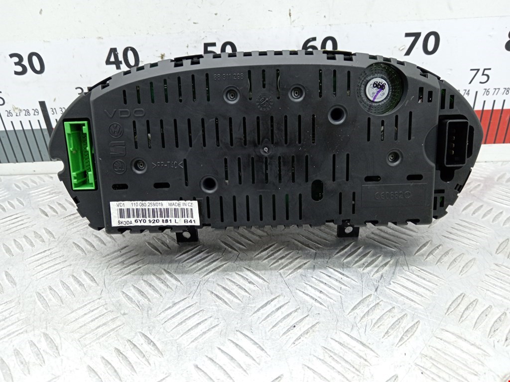 Панель приборов (щиток) SKODA Fabia MK1 1999-2006