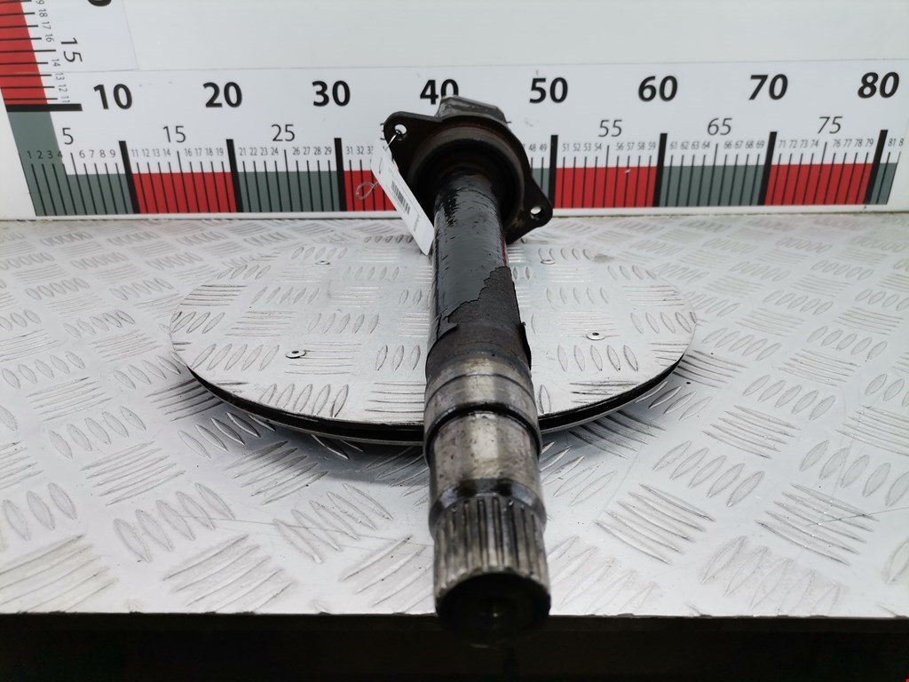 Полуось (привод, приводной вал) передняя правая TOYOTA Avensis 2003-2008