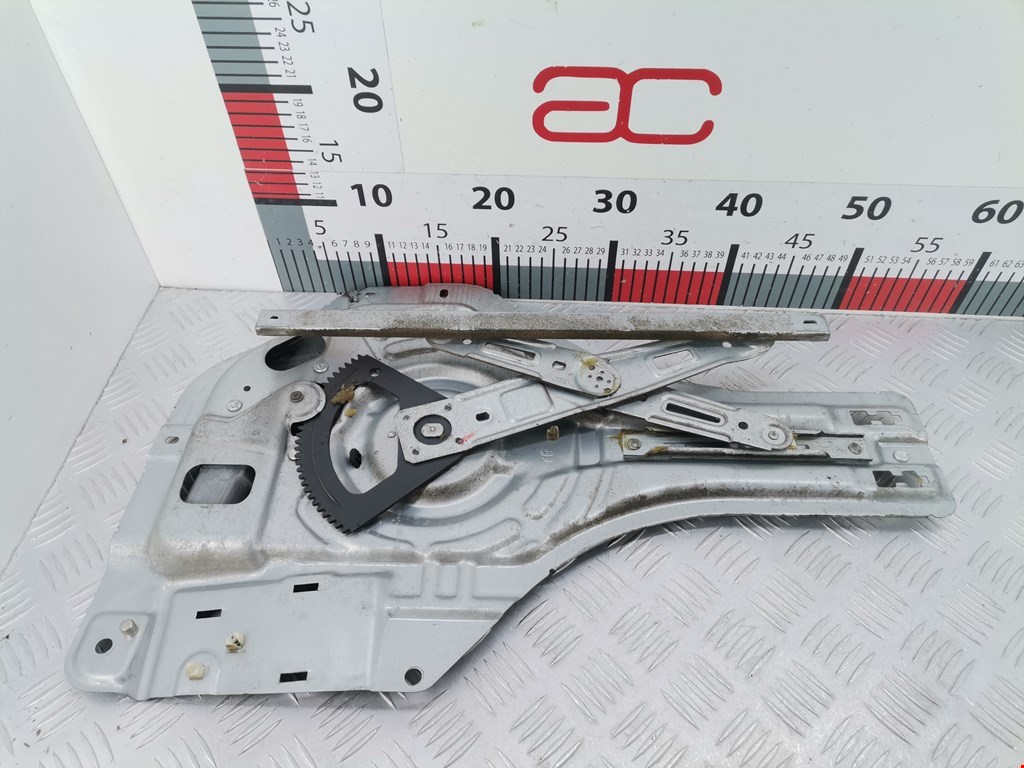 Стеклоподъемник задний правый HYUNDAI Tucson l 2004-2010