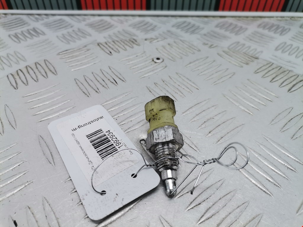 Датчик включения заднего хода OPEL Corsa D 2006-2014