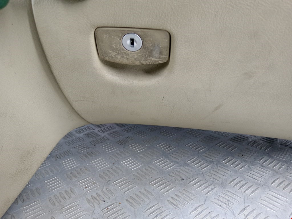 Торпедо PEUGEOT 607 2000-2010