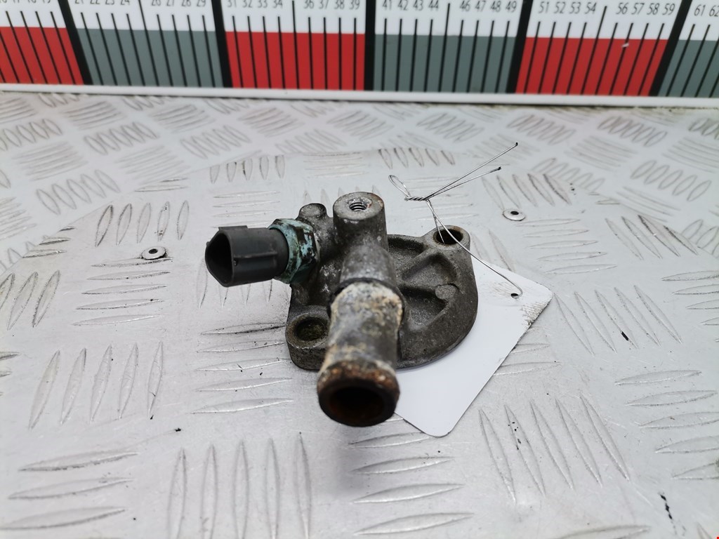 Тройник системы охлаждения MAZDA MX 5 NB 1998-2005