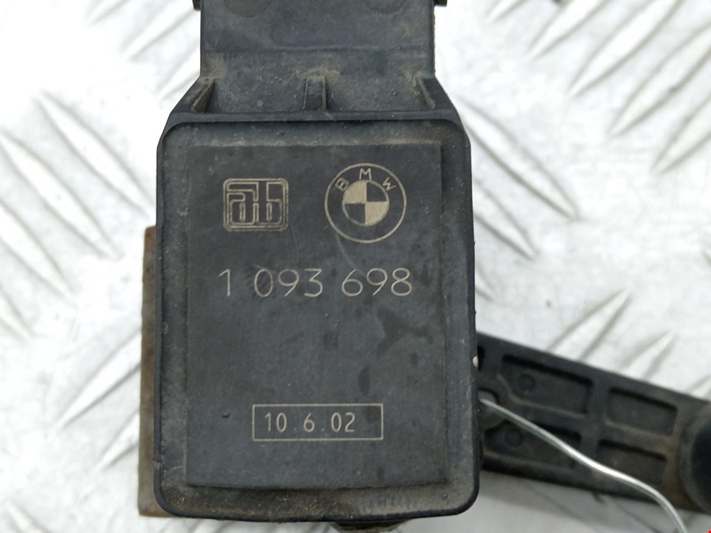 Датчик регулировки дорожного просвета BMW 7er 7 серия E65/E66 2001-2008