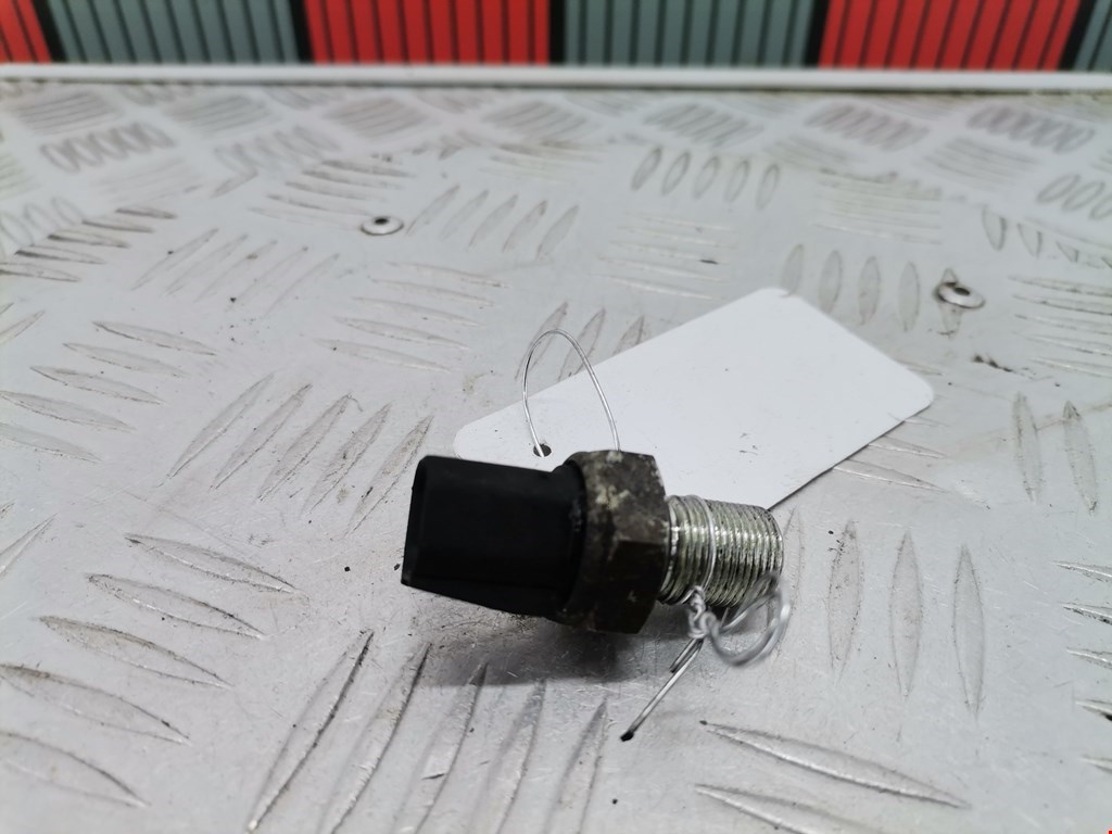 Датчик включения заднего хода FORD Transit 2006-2014