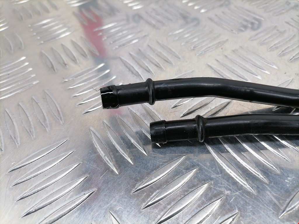 Радиатор маслянный AUDI A4 B6 2001-2005