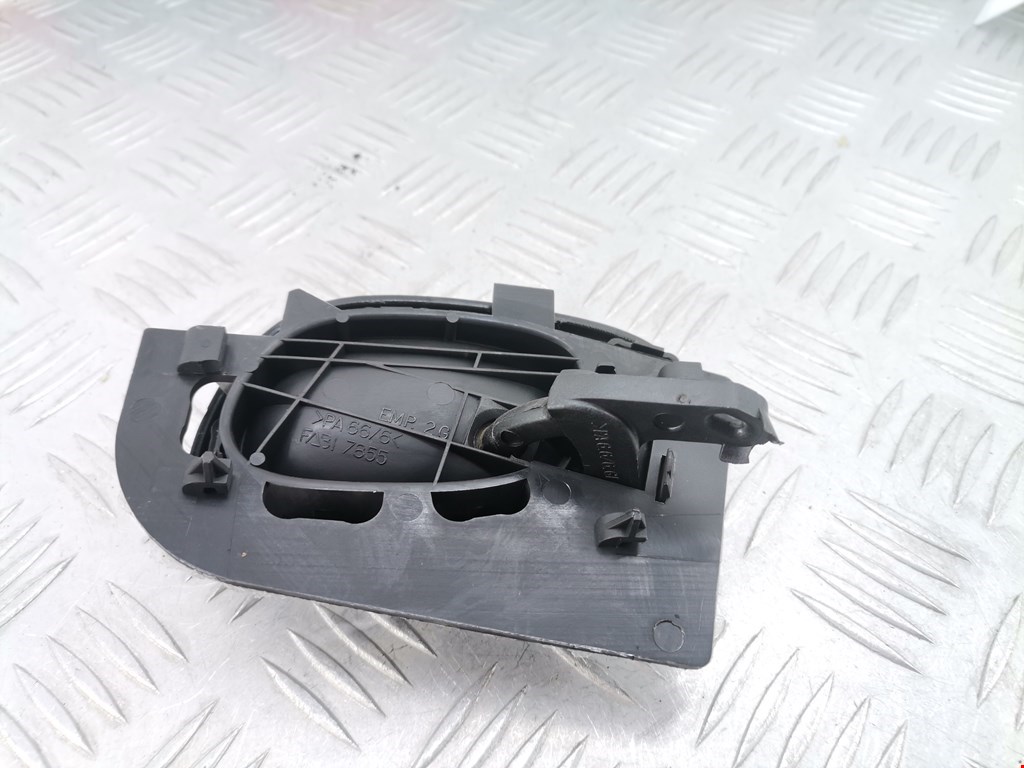 Ручка дверная передняя внутренняя левая PEUGEOT 206 1998-2012